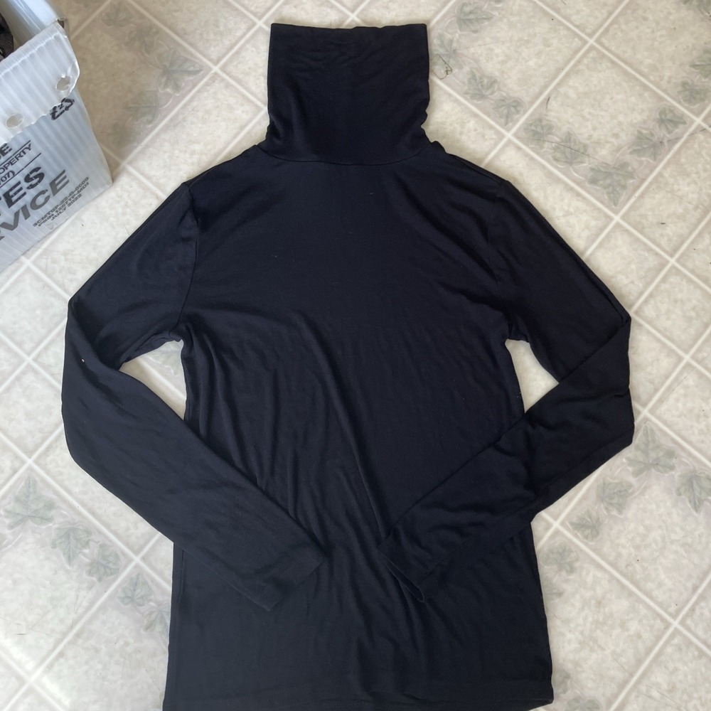 Loft Turtleneck Women's medium Black Ribbed Capsule Every Day Work Career Basic